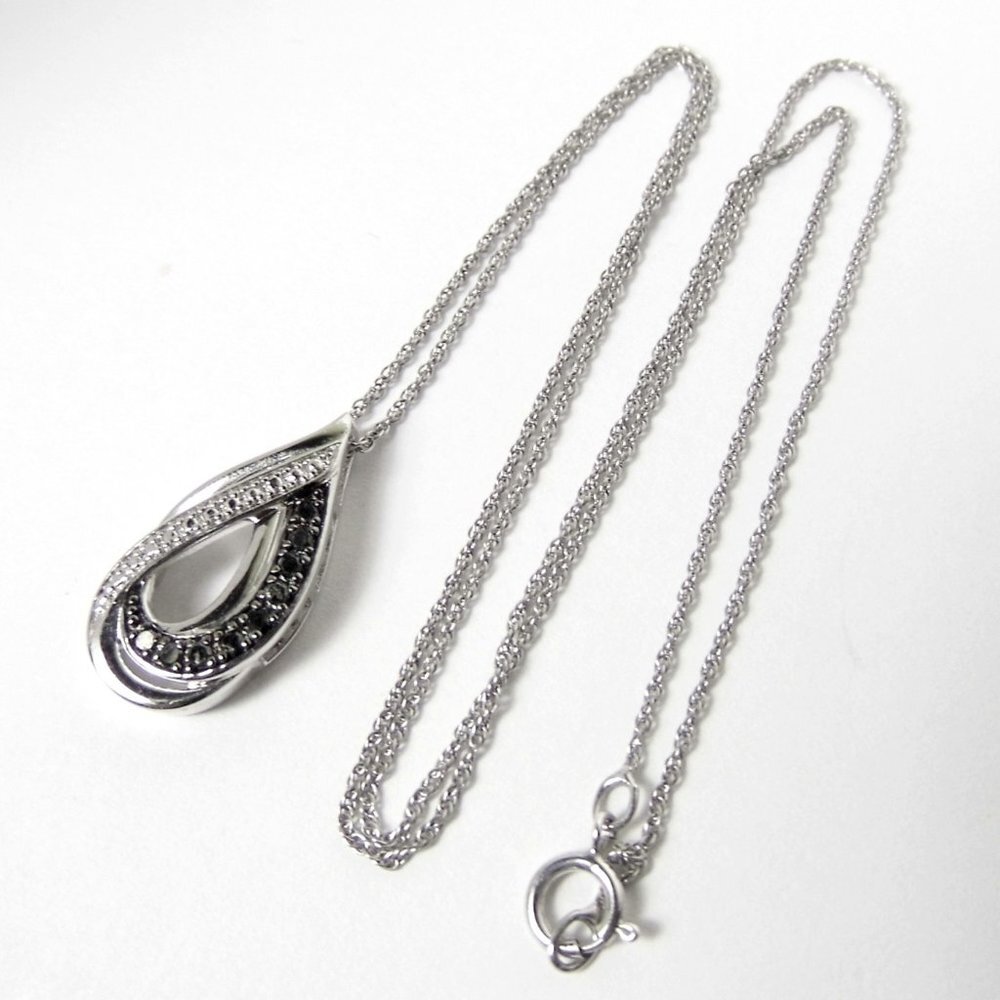Black simulated Diamond SILVER Necklace 18" - Picture 4 of 5